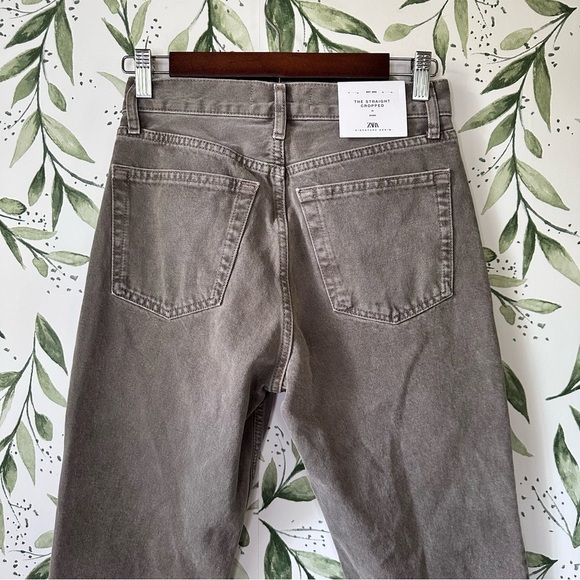 Zara The Straight Cropped Jeans. Khaki. Size 2. - Picture 4 of 9